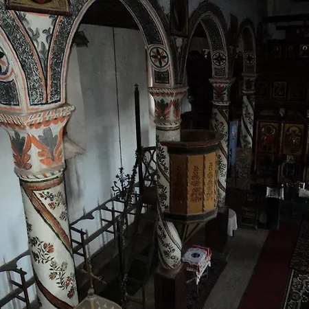 кюповата къща 1860 Qpova House