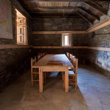 кюповата къща 1860 Qpova House 別荘