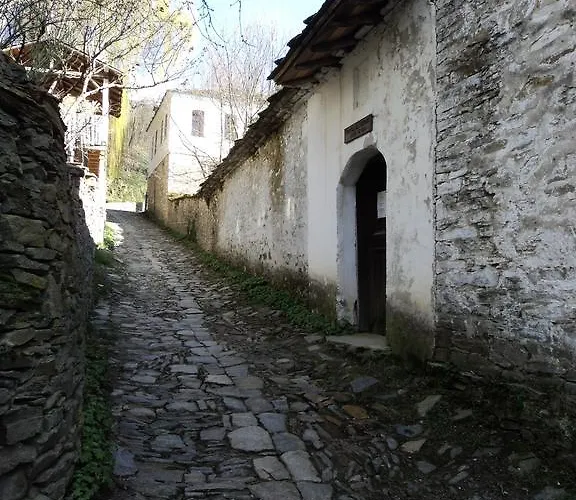 кюповата къща 1860 Qpova House