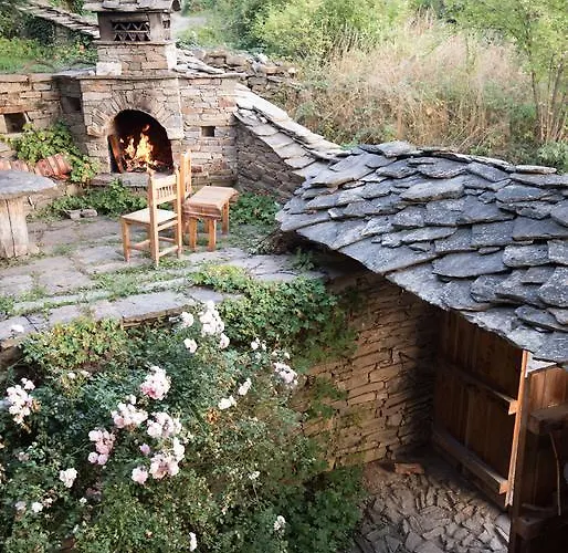 Holiday home кюповата къща 1860 Qpova House