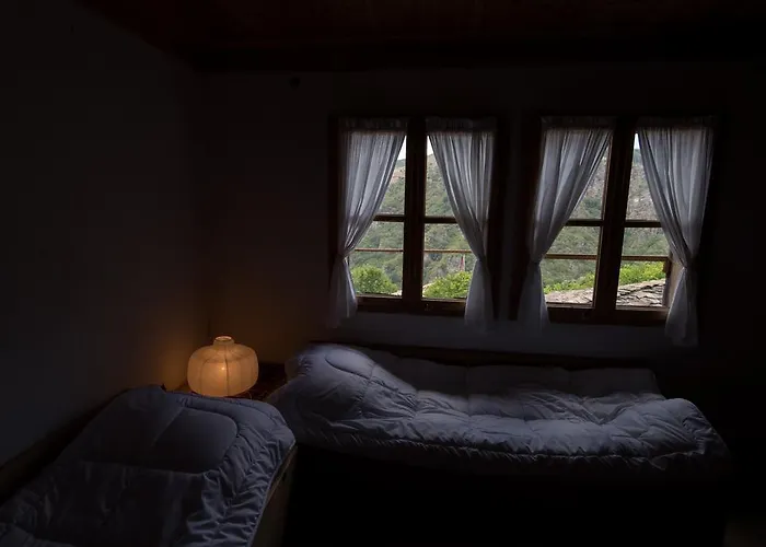 кюповата къща 1860 Qpova House